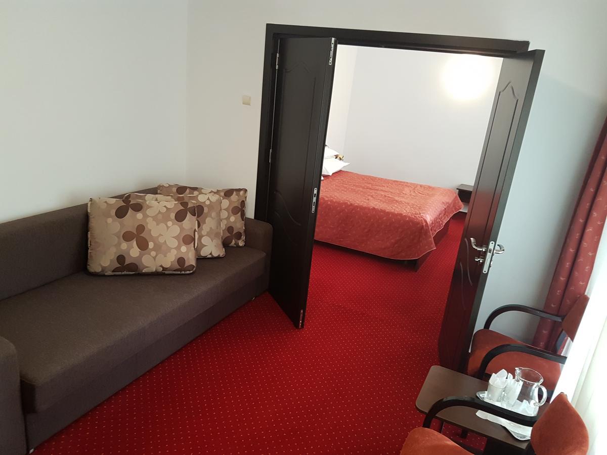 Cristal Sinaia Hotel Ngoại thất bức ảnh